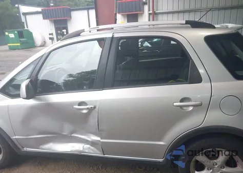 2009 Suzuki Sx4 Touring z USA, uszkodzony, nr VIN JS2YB417896200835